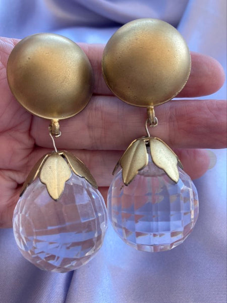 Vintage lucite Ball Earrings