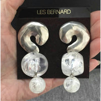 Abstract Les Bernard Clear Lucite Earrings On Card Large Big Chunky Clip-on Silver Tone Designer Couture Runway Statement 80s vintage RARE!