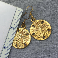 Gorgeous sand dollar Earrings Gold Tone pierced dangle Beach Yacht vacation jewelry Couture style designer quality rare vintage