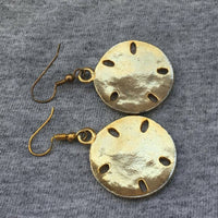 Gorgeous sand dollar Earrings Gold Tone pierced dangle Beach Yacht vacation jewelry Couture style designer quality rare vintage