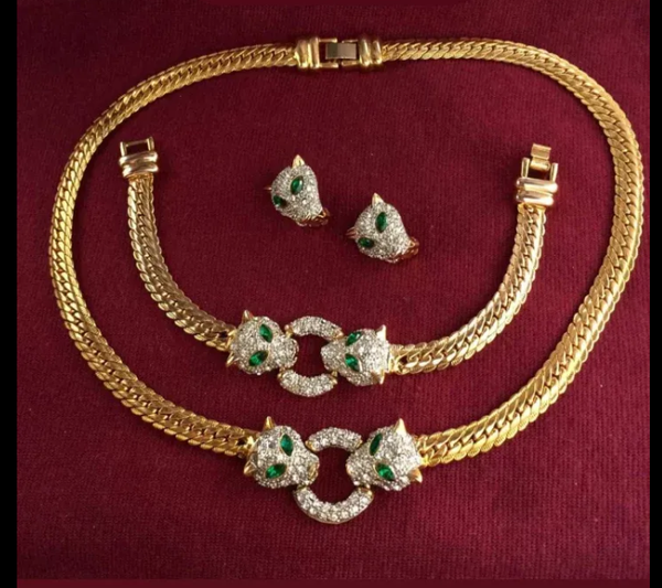 VTG Panther Rhinestone Pave Choker Necklace Bracelet Earrings Set Gold tone