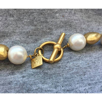 Chic! Anne Klein faux Pearl hammered Hearts Necklace Couture Designer Choker Gold Tone Valentine's Day Love charm gift! Runway statement