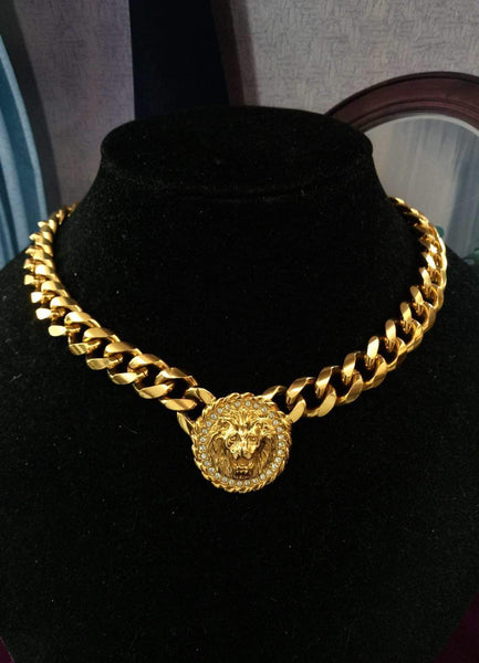 Chic! 1990’s Designer Anne Klein Lion Head Necklace Cuban Rhinestone Gold tone Choker statement Couture